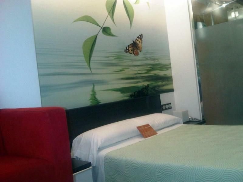 Hotel Punta Monpas San Sebastian Exterior photo
